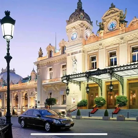 Cozy In Center Monte Carlo